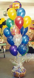 Ankara Temelli iek yolla  sepet ierisinde ikolata ve 21 adet balon